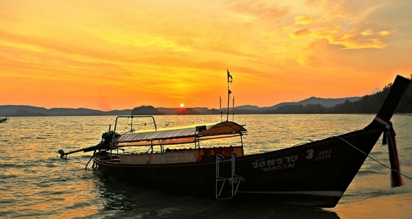 sunset in Wangsai Seafood Restaurant