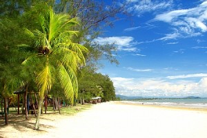 | Tanjung Aru Beach – The Peace of Mind