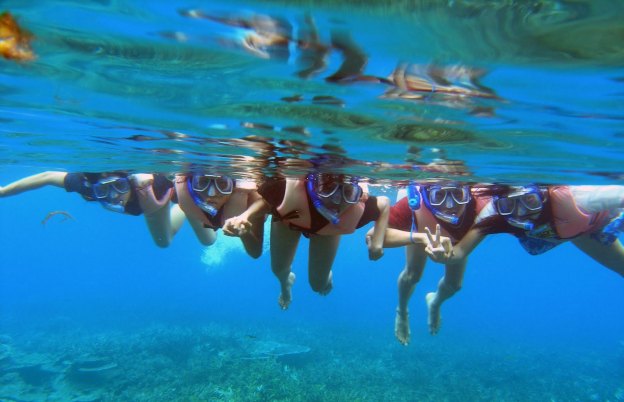 Perhentian island snokerling