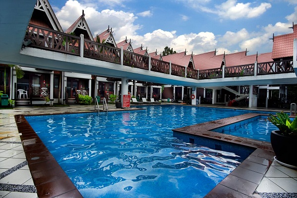 Paya Beach Resort Swimming Pool