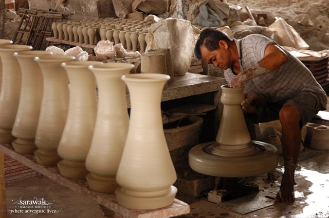 Sarawak Tour Pottery Factory