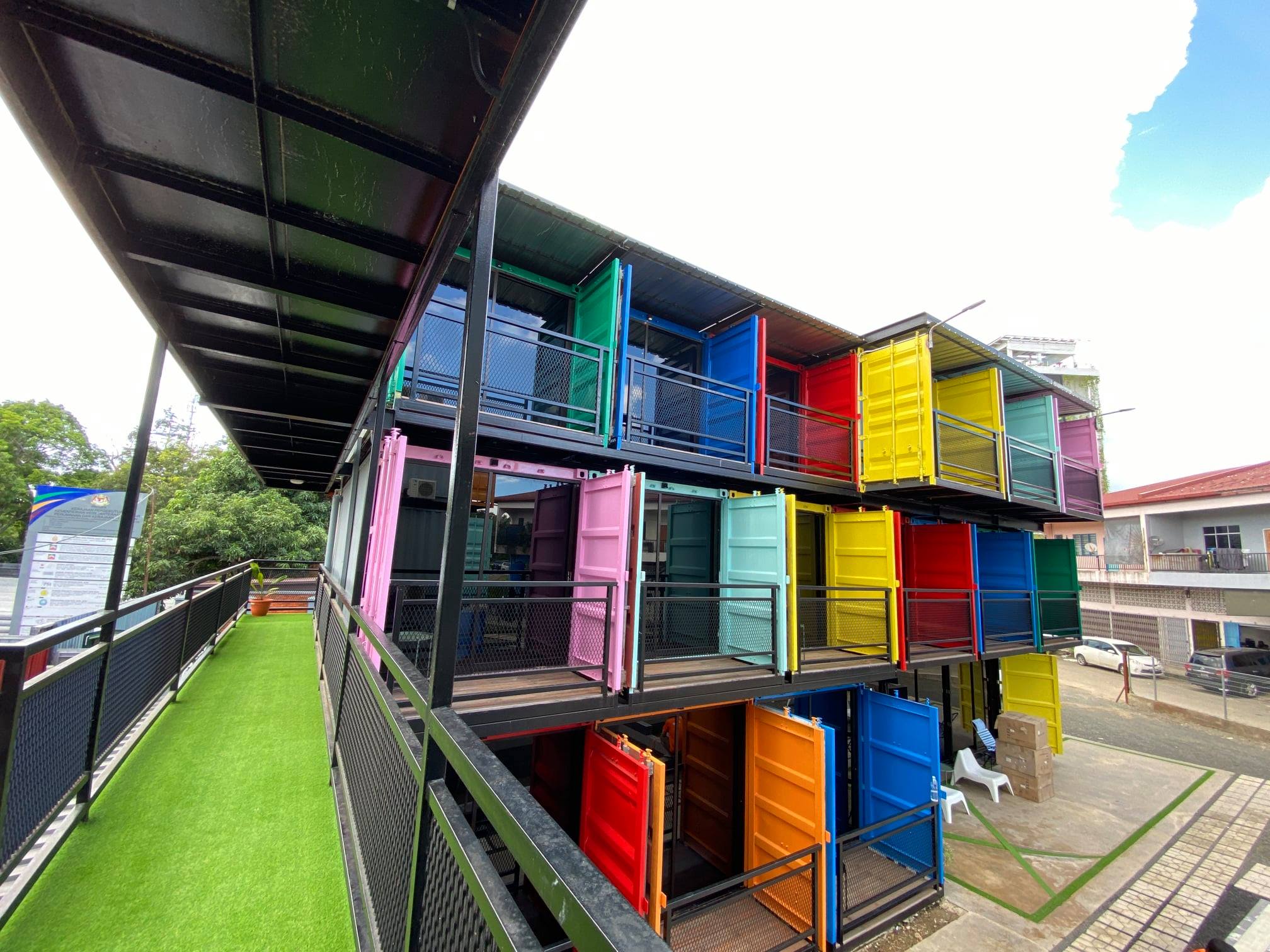 BoxInn Resort Surrounding