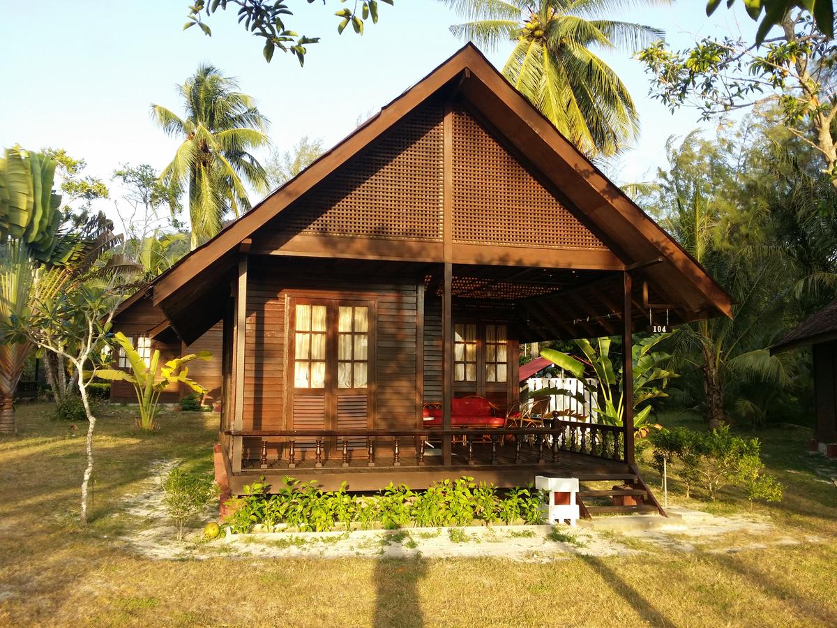 Aseania Beach Resort Pulau Besar Seaview Chalet