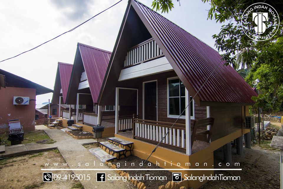 Standard AC Hillside A-Frame Chalet (Twin Sharing) 