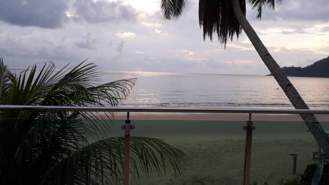 Juara Mutiara Beach House Balcony