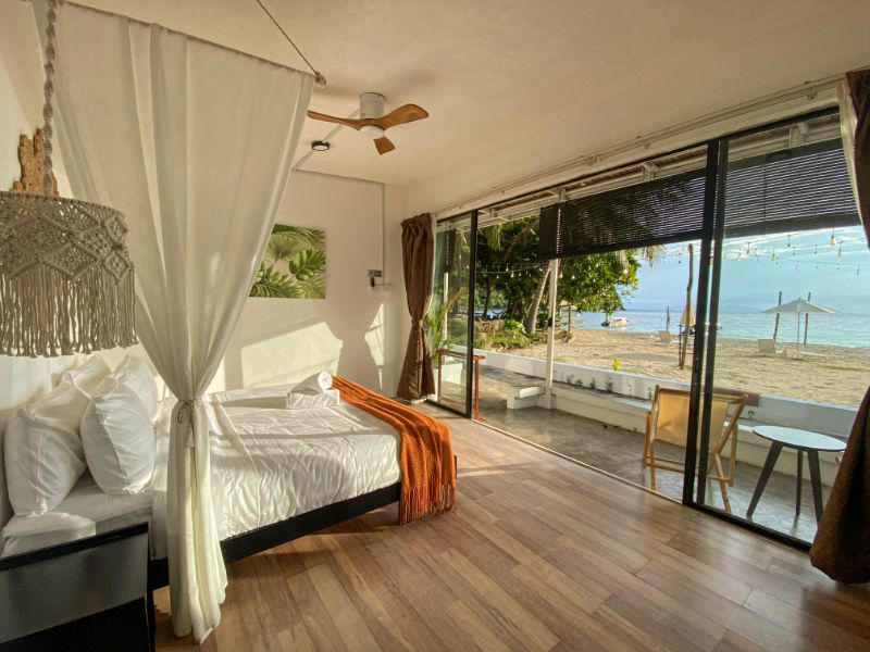 Deluxe Seaview Room