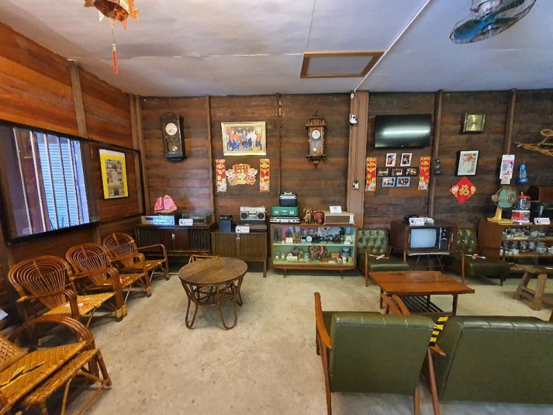 Ah Ma House interior