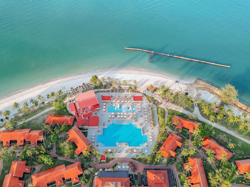 Pelangi Beach Resort & Spa