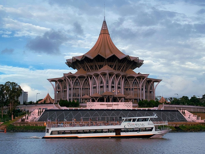 Sarawak River Cruise