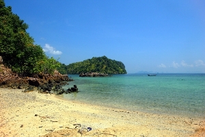 Pakbia island