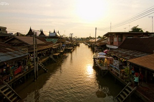 Sunset at Amphawa floating market