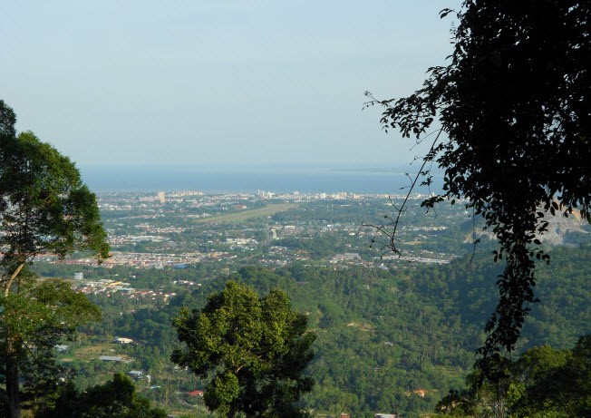 Bukit Gemok hill top view