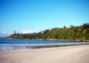 Kelambu Beach
