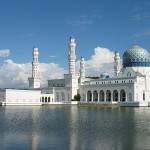 floating mosque kota kinabalu