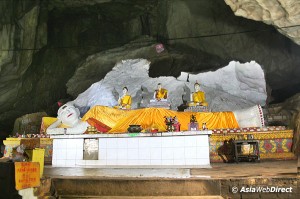 Charah Caves buddha statue