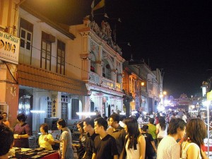 Jonker Street crowded scene