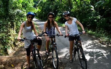 cycling tour