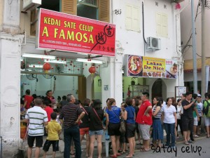 A Famosa Satay Celup