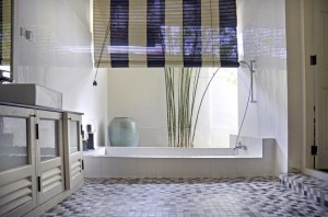 Clove Ensuite Bathroom