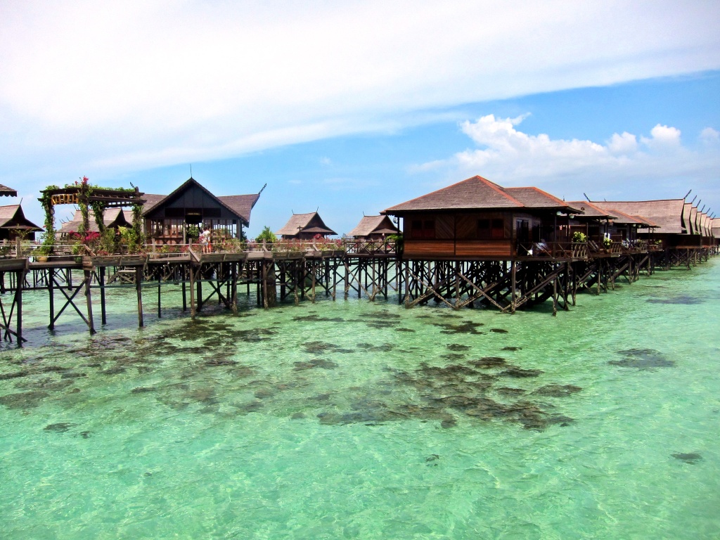 Kapalai Island resort chalet