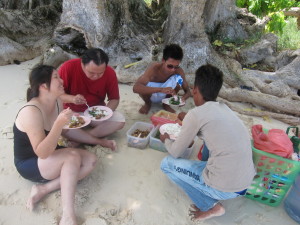 Lunch in Pulau Sibuan
