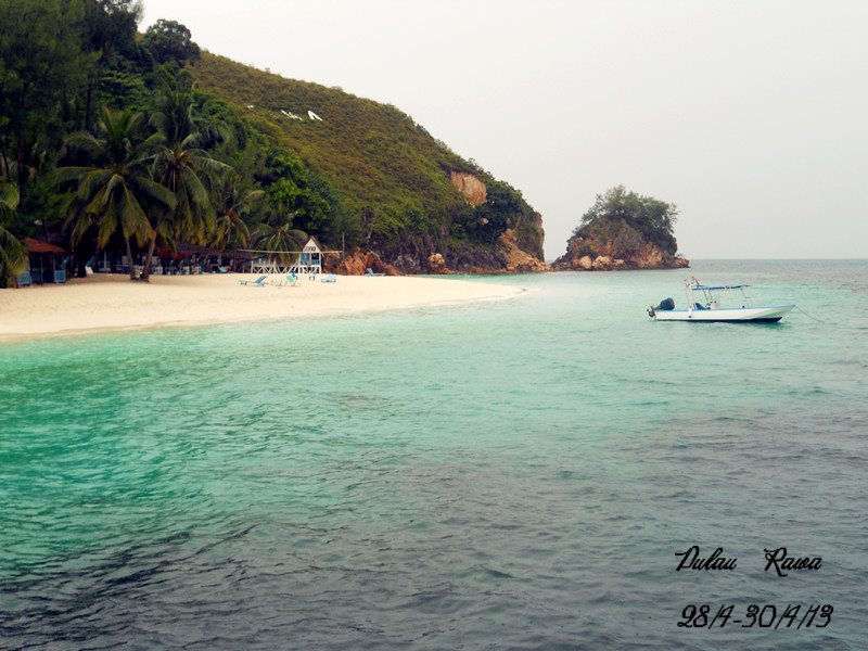 Pulau Rawa beach