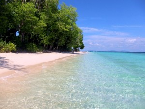 Pulau Sibuan beach
