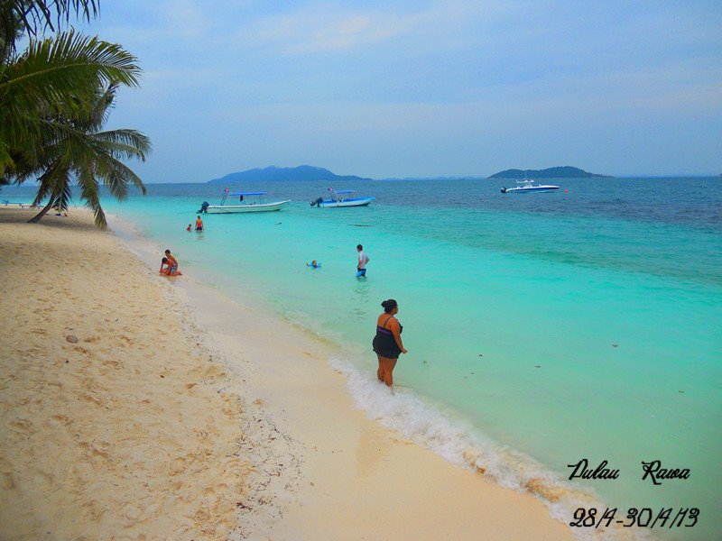 Rawa Island beach