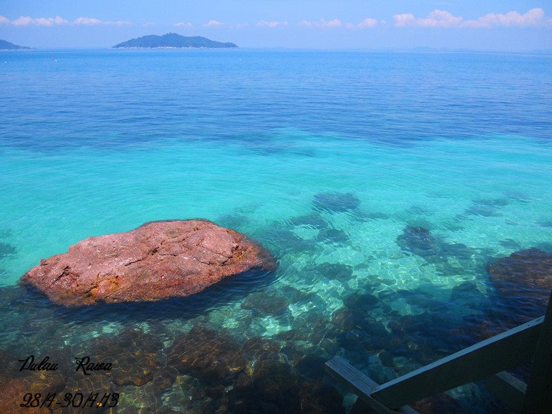 Rawa Island crystal clear water