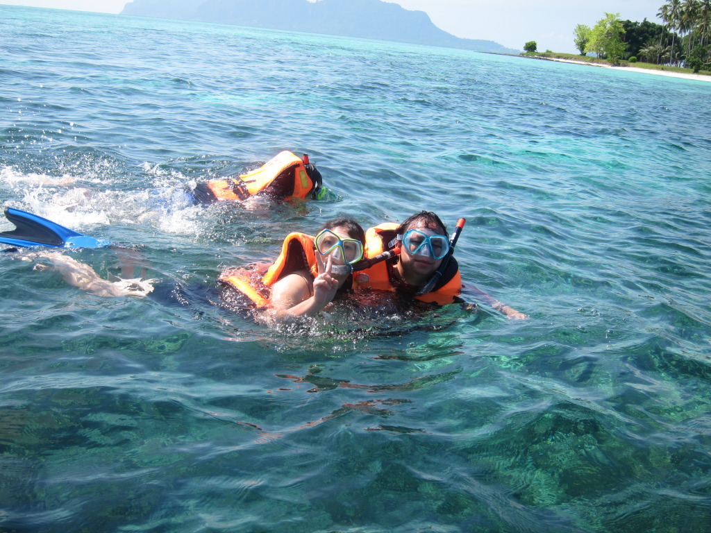 Snorkeling in Pulau Sibuan