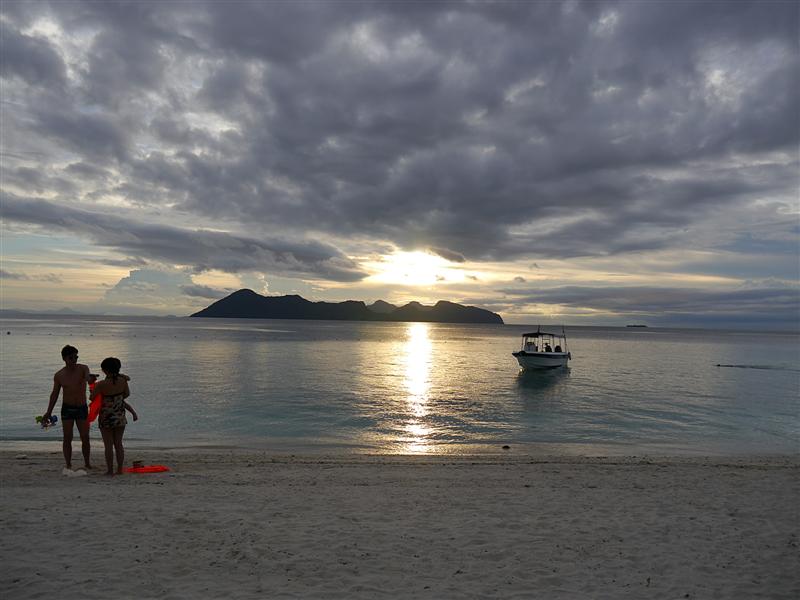 Sunset in Pom Pom Island