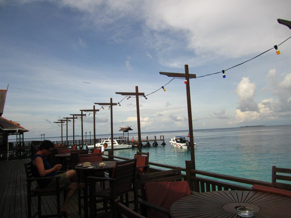 breakfast with sea view