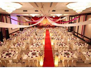 Ballroom Seated Dinner Set-up