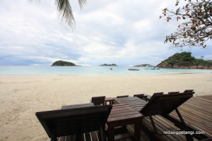 Redang Pelangi Resort sun bath area