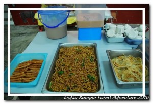 breakfast in endau rompin national park