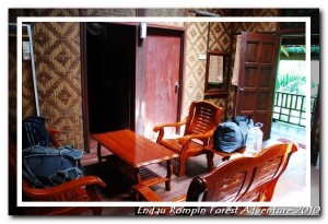 endau rompin national park chalet living hall