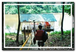 endau rompin national park rafting location