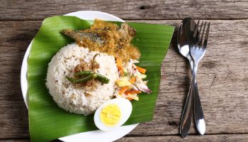 Nasi dagang what to eat in kelantan