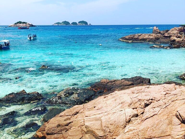  Redang Beach 
