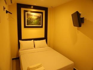 Hotel Seniman Sentul