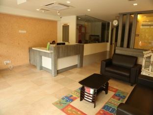 Hotel Seniman Sentul