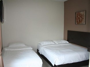 Izumi Hotel