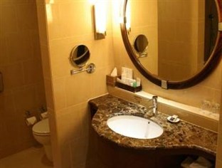 One World Hotel