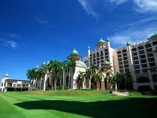 Palace Of The Golden Horses Hotel