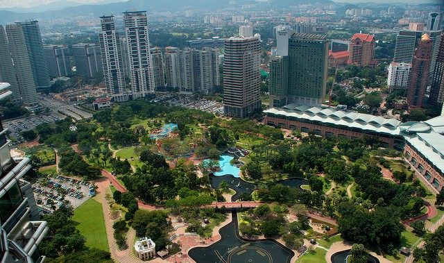 Petronas sky bridge tour