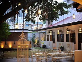 The Yard Boutique Hotel