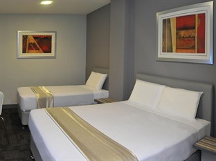 U Pac Hotel