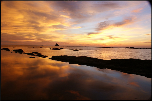 Pohon Batu Beach