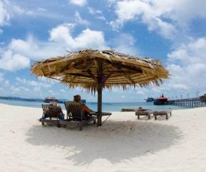 Mabul Beach Resort Mabul & Kapalai Snorkeling Tour