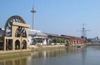 Melaka River